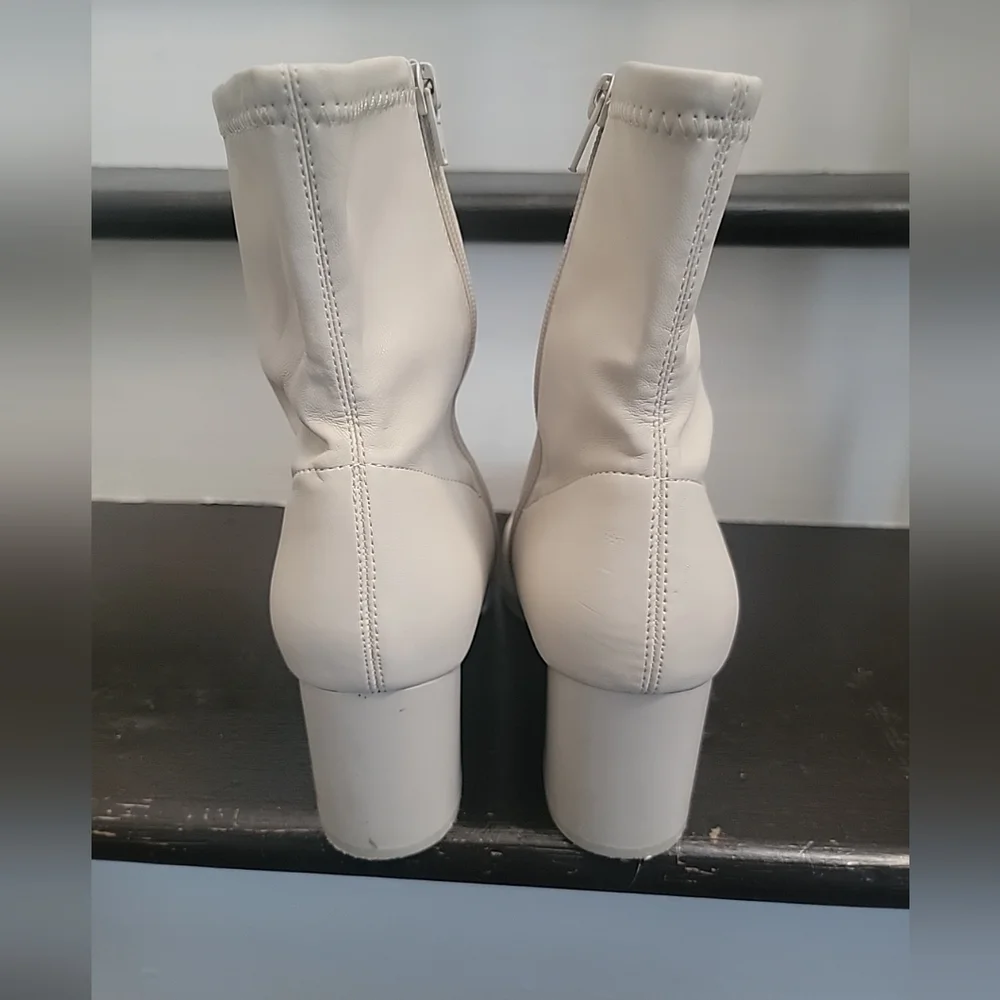 Aldo Priella Ankle boot Chunky Healed Boot In Color Bone Pointed Toe  US 9